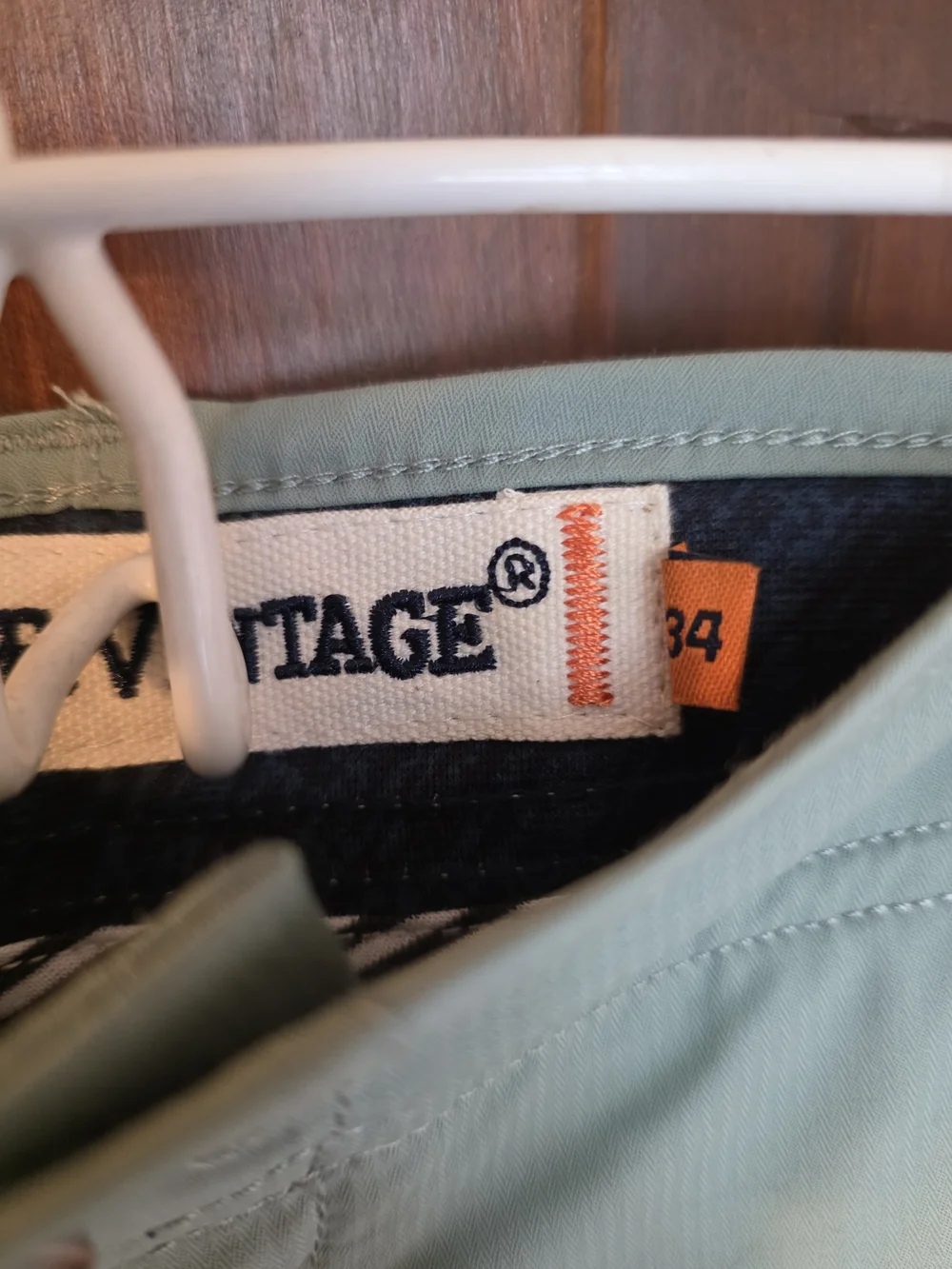 Tailor Vintage Men's Sage Green Flat Front Shorts Size 34